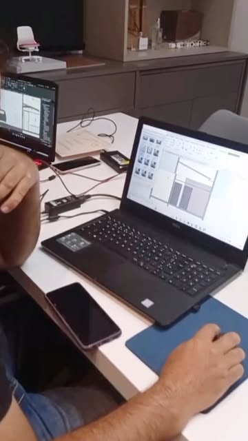 Prática de software em aula da Top Cursos